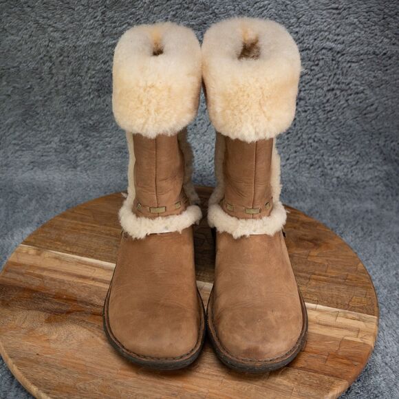 UGG Elijo Leather Sheepskin Boots Shearling Sherpa Mid Calf Warm Size 6 EUC - Picture 3 of 8